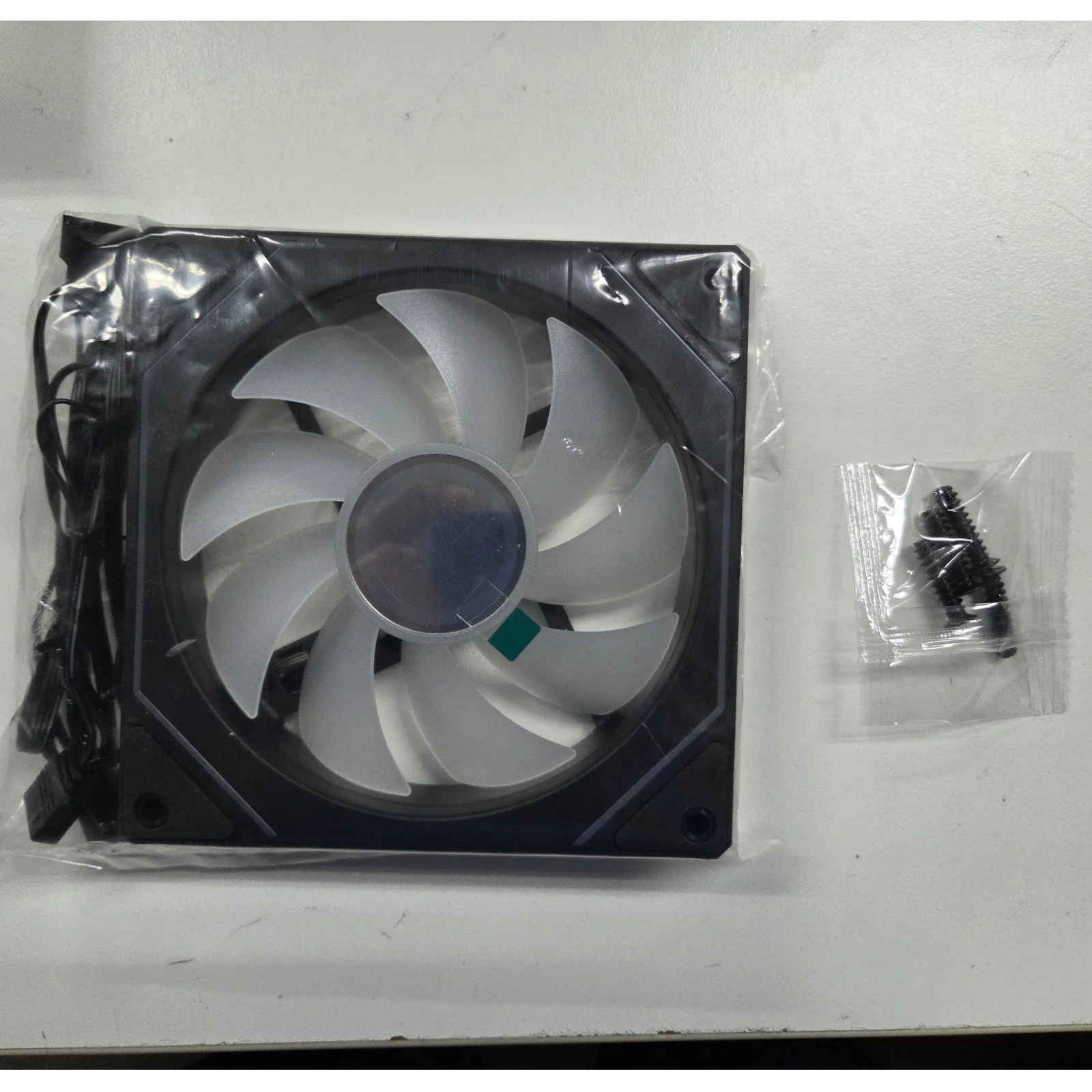 Deepcool CG530 FAN (BULK PACK 1 CARTON OF 60 FOR $5 EACH)