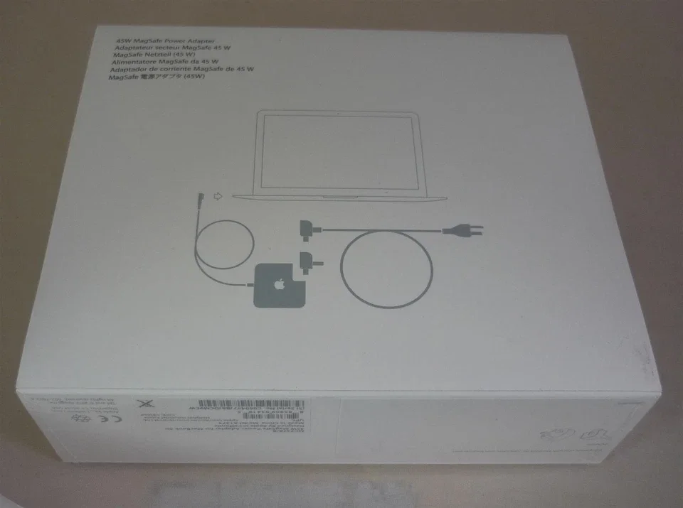Apple MC747B/B Apple 45W MagSafe Power Adapter for MacBook Air view 2