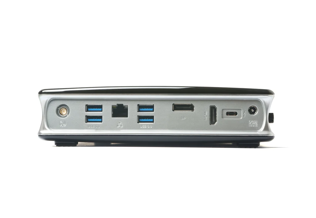 ZOTAC ZBOX MI552 view 3