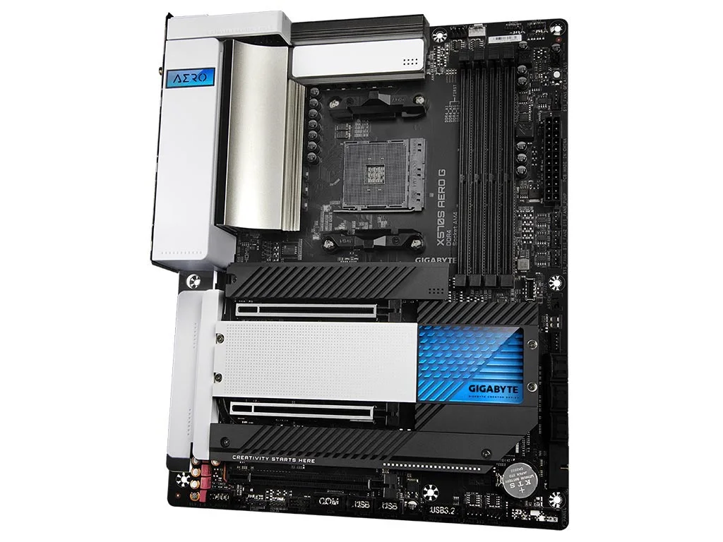 Gigabyte X570S AERO G view 3