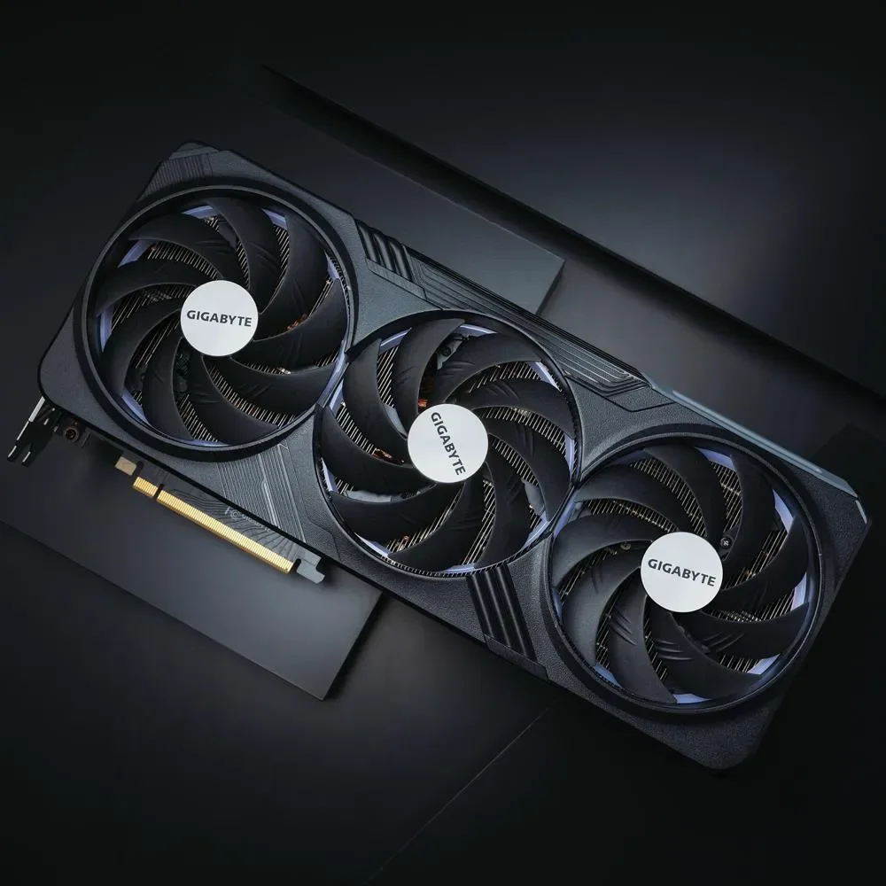 Gigabyte RTX4080 16GB Gaming OC OC GPU GV-N4080GAMING-OC-16GD view 3