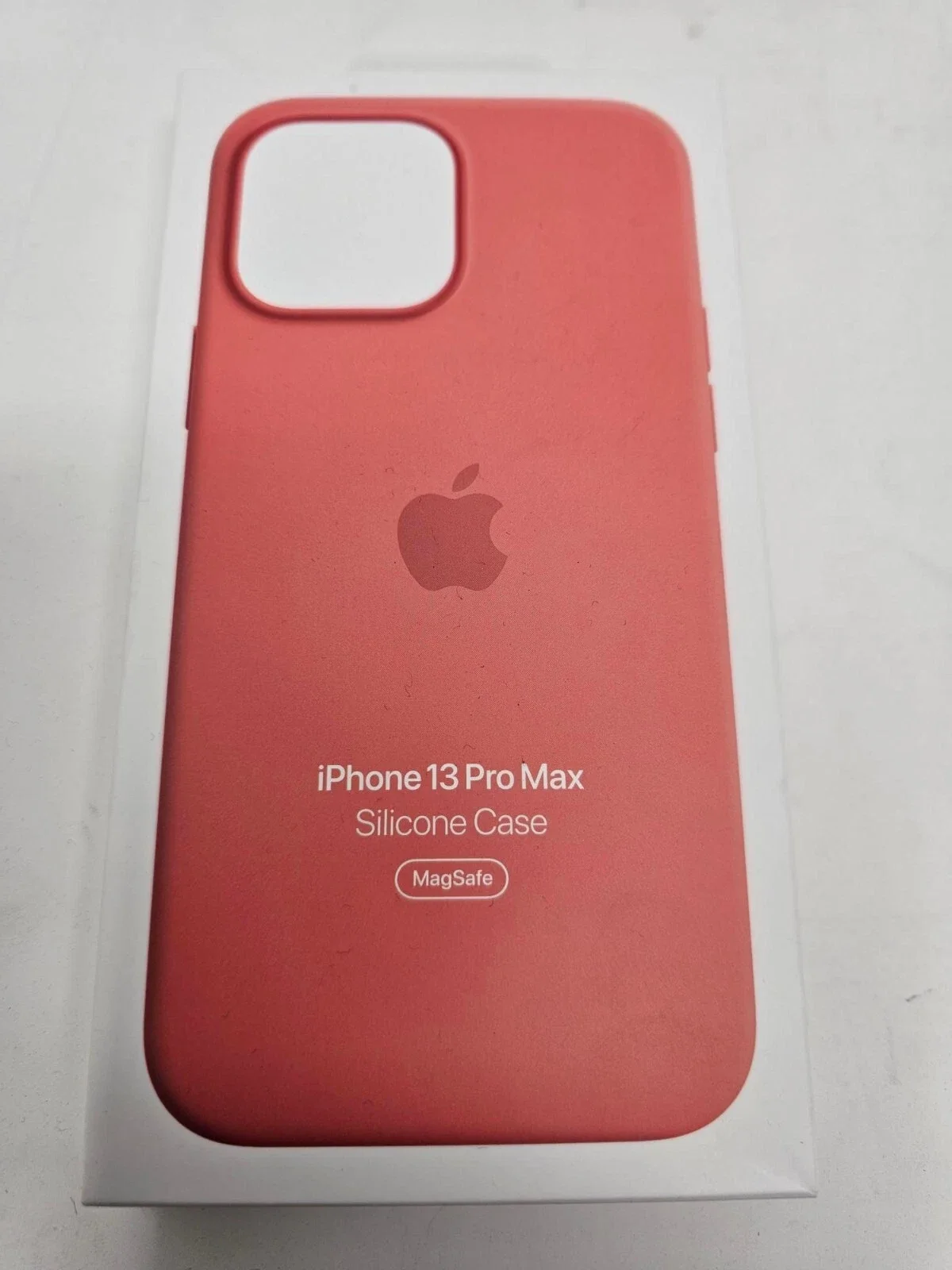 APPLE MM2V3FE/A iPhone 13 Pro Max Silicone Case with MagSafe – (PRODUCT)RED A2708